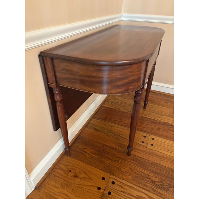 Pair of Antique 19th Century Mahogany Banquet / Console Tables For Sale In Philadelphia - Image 6 of 9