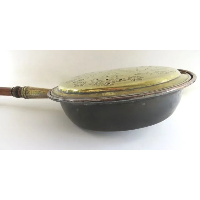 19th Century Brass Bed Warmer With Turned Handle Decorated and Pierced Lid Bird For Sale - Image 4 of 10