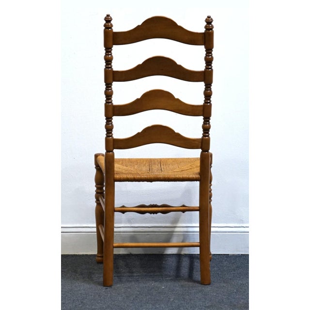 Thomasville Furniture Post Road Collection Solid Hard Rock Maple Colonial Early American Ladderback Dining Side Chair W. Rush Seat 750-7 For Sale In Kansas City - Image 6 of 8
