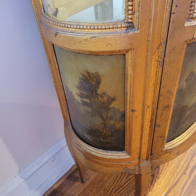 19th C Louis XVI Gold Gilt Display Cabinet With Curved Glass For Sale In Raleigh - Image 6 of 12