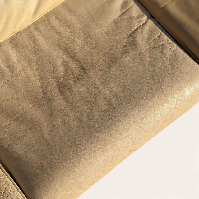 Beige 1980s Postmodern Beige Leather Sofa For Sale - Image 8 of 10