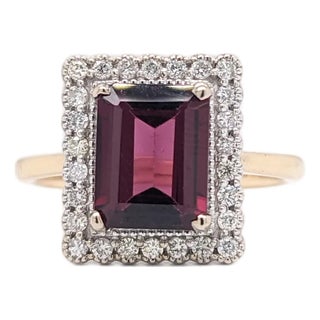 2.8ct Raspberry Garnet Ring With Natural Diamond Accents: Solid 14k Gold 9x7mm, Size 6.75 For Sale