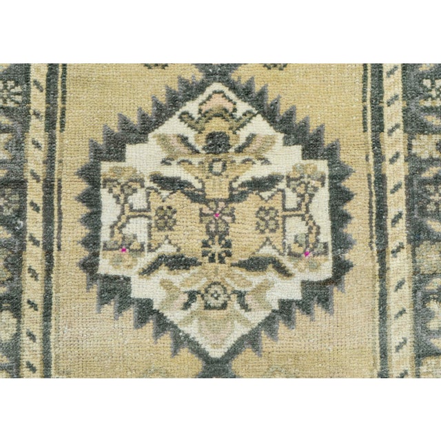 Turkish Mini Rug Oriental Hand Knotted Vintage Rug 1'7" x 3'2" #16878 For Sale - Image 4 of 8