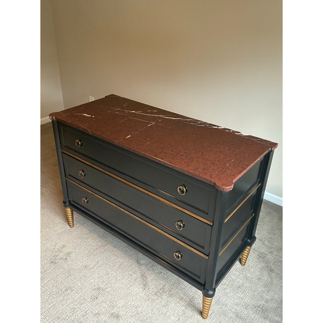 Baker Furniture Company Late 20th Century Baker Black & Gilt 3-Drawer Marble Top Chest / Dresser – Neoclassical Hollywood Regency Style For Sale - Image 4 of 8