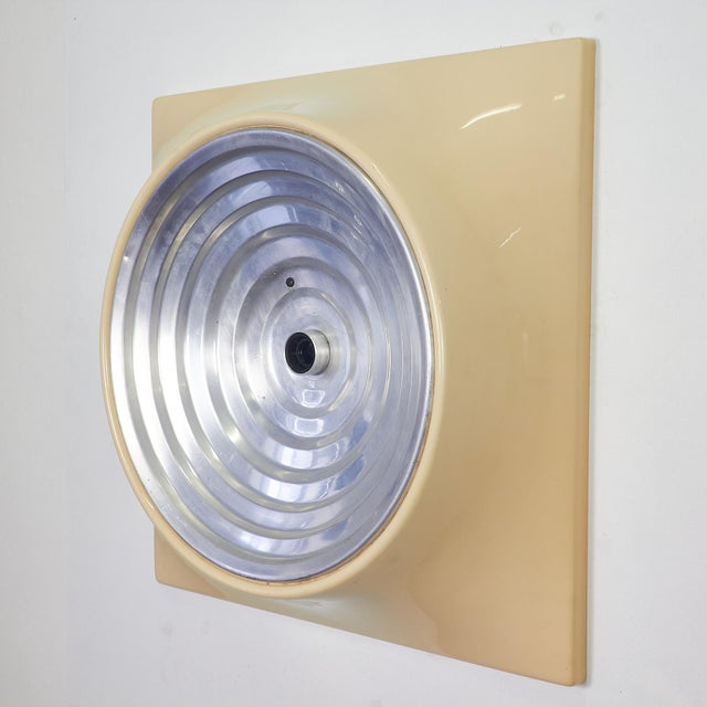 Set of 2 Space Age Wall Lights from Studio Nizzoli For Sale - Image 12 of 15