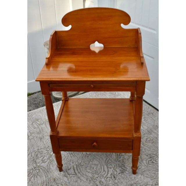 Lexington Cherry Table Americana Style Vintage Stand Pull Out Drawer For Sale In Philadelphia - Image 6 of 12