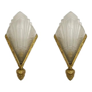 1930s French Art Deco Brass & Frosted Glass Shield Shaped Wall Sconce, a Pair For Sale
