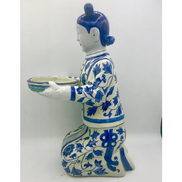 Chinoiserie Mid 20th Century Chinese Woman Holding Plate Figurine For Sale - Image 3 of 12