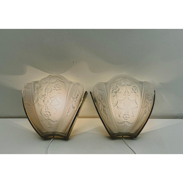 Art Deco Style Brass and Glass Wall Lamps, France, 1940s, Set of 2 For Sale - Image 9 of 18