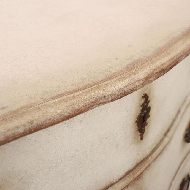 Vintage German Serpentine Commode For Sale - Image 11 of 12