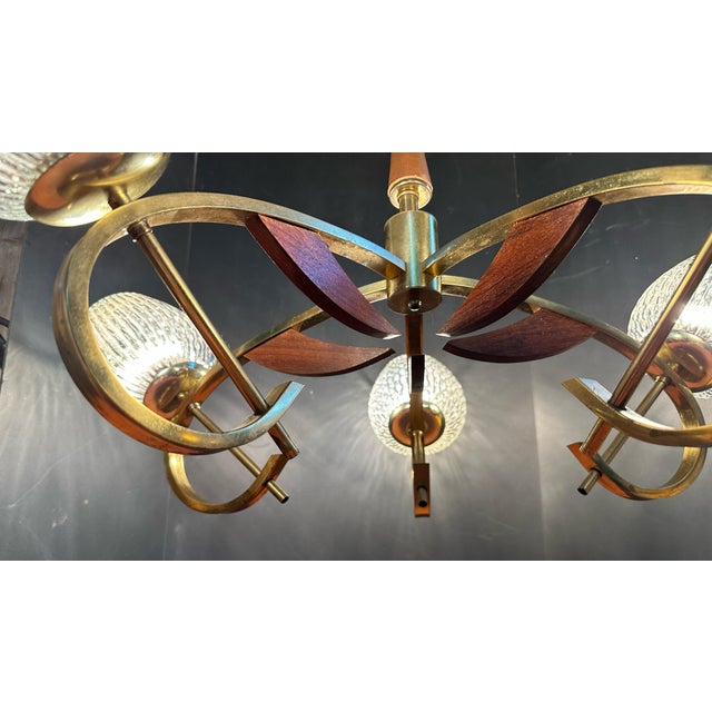 1960s 1960s Japanese Wood and Brass 5-Light Tulip Chandelier With Original Textured-Glass Shades For Sale - Image 5 of 12