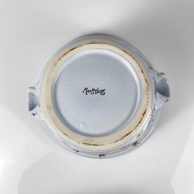 Ceramic Large Hand-Painted Earthenware Salad Bowl by Mousiter, 1950s For Sale - Image 7 of 11