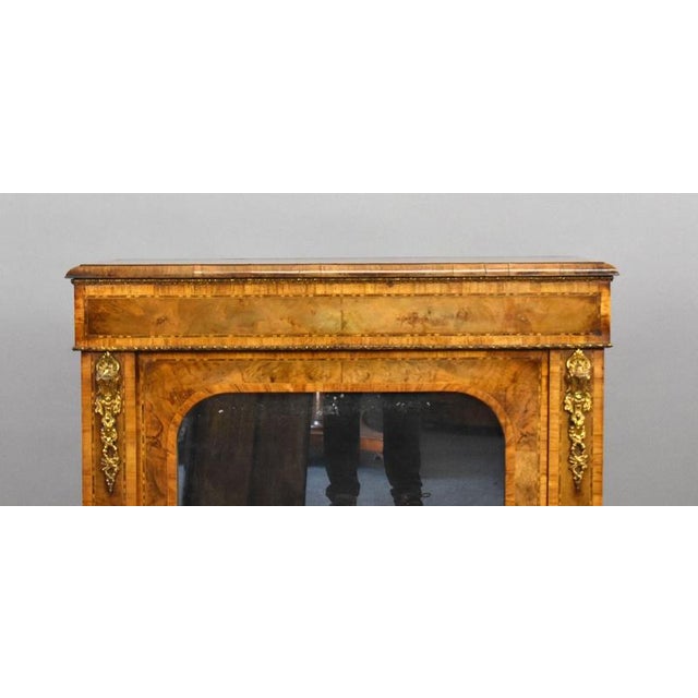 Mid 19th Century Victorian Burr Walnut Pier Cabinet, 1860 For Sale - Image 5 of 10