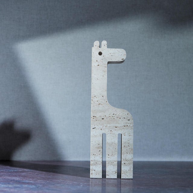 1970s Giraffe Figurine in Travertine Marble by Fratelli Mannelli, 1975 For Sale - Image 5 of 12