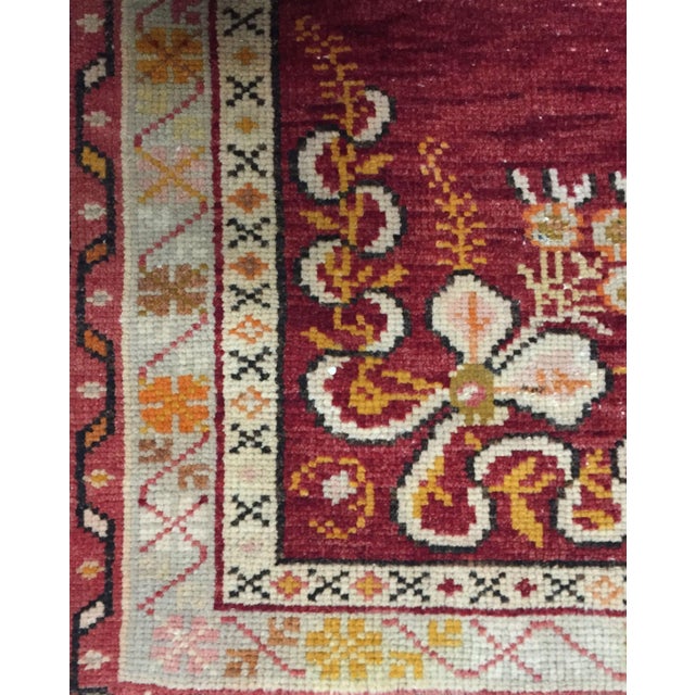 Vintage Turkish Oushak Rug 3'6 X 6'7 For Sale In New York - Image 6 of 8