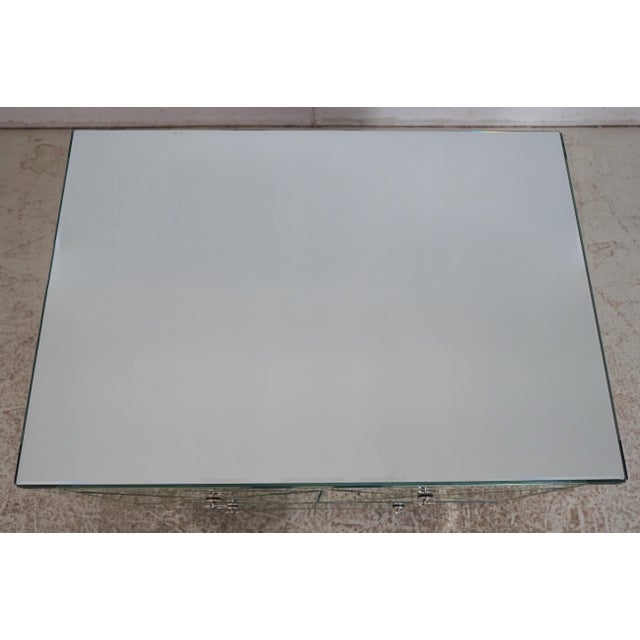 1980s Pair of Maitland Smith Beveled Mirror Clad 4 Drawer Nightstands For Sale In Philadelphia - Image 6 of 18