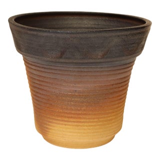Mid-Century American Modern Ribbed Studio Pottery Planter Vase by Deanna Nichols For Sale