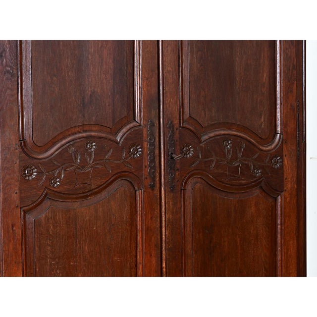 Early 19th Century French 19th Century Louis XV Style Carved Oak Armoire For Sale - Image 5 of 15