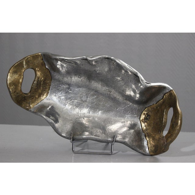 Sculptural fruit bowl in aluminum and brass by David Marshall, Art 3 Spain circa 1980. In very good condition, signature...