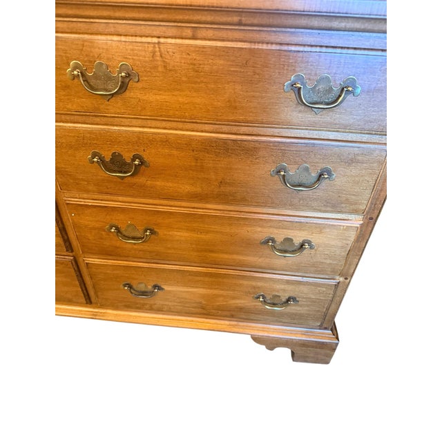 Chippendale 1950s Ethan Allan 8-Drawer Light Cherry Double Dresser For Sale - Image 3 of 7