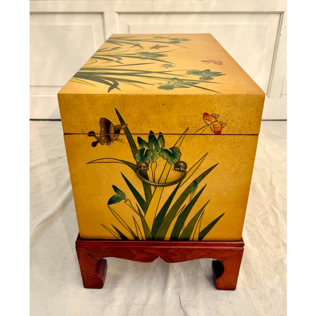 Japanese Lacquered Chest Trunk on Stand With Floral and Butterfly Motifs For Sale - Image 9 of 12