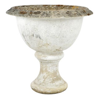 Outdoor Planter in Stone For Sale