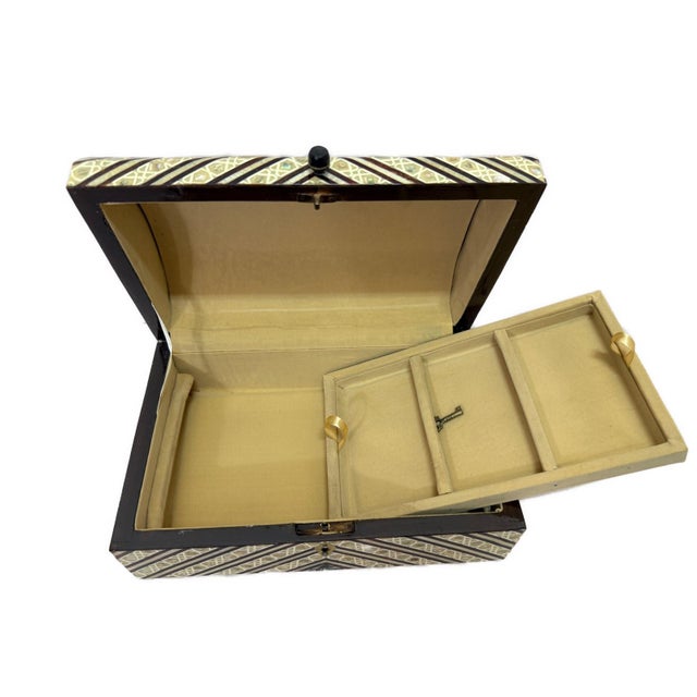 Brown Handmade Shell Inlay Jewelry Box – Egyptian Geometric Design For Sale - Image 8 of 9