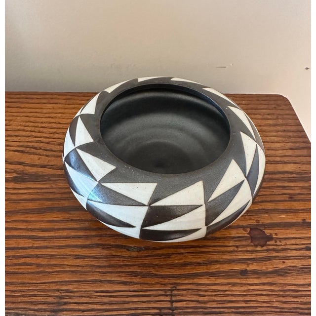 Mid Century Geometric Signed Studio Pottery For Sale - Image 4 of 4