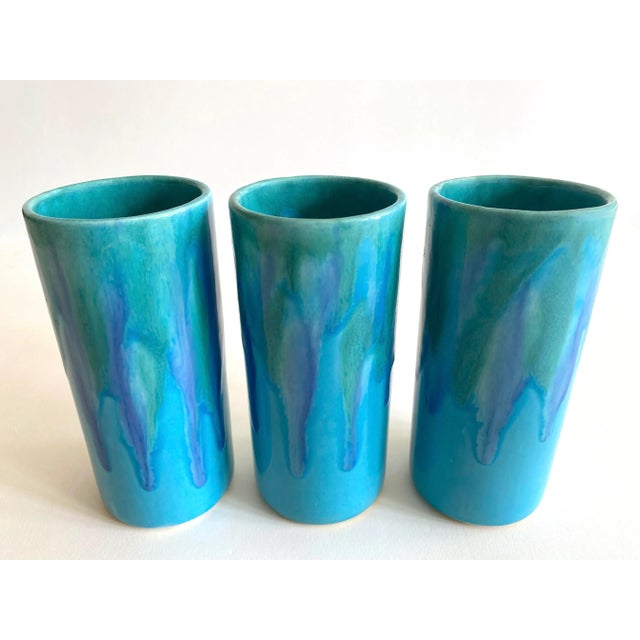Vintage Mid Century Modern Dryden Studio Art Pottery Drip Glaze Ceramic Tumbler Cups - Set of 7 For Sale - Image 10 of 13