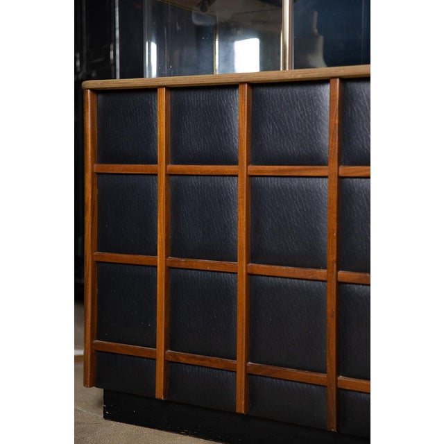 Mid-Century Modern Mid-Century Home Cocktail Bar in Teak Wood and Black Faux Leather, 1960s For Sale - Image 3 of 8