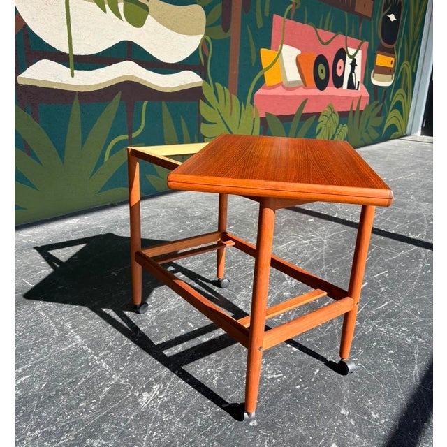 Mid 20th Century Grete Jalk for Poul Jeppesen Teak Expandable Bar Cart For Sale - Image 5 of 10