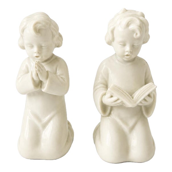 Porcelain Singing Angels Figuirines from Vista Alegre, Set of 2 For Sale