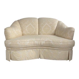 20th Century English Scalloped Style Serpentine Front Loveseat For Sale