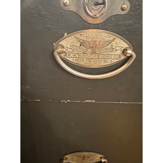 Early 20th Century Winship & Sons Standing Wardrobe Trunk — Denver Provenance For Sale - Image 4 of 10