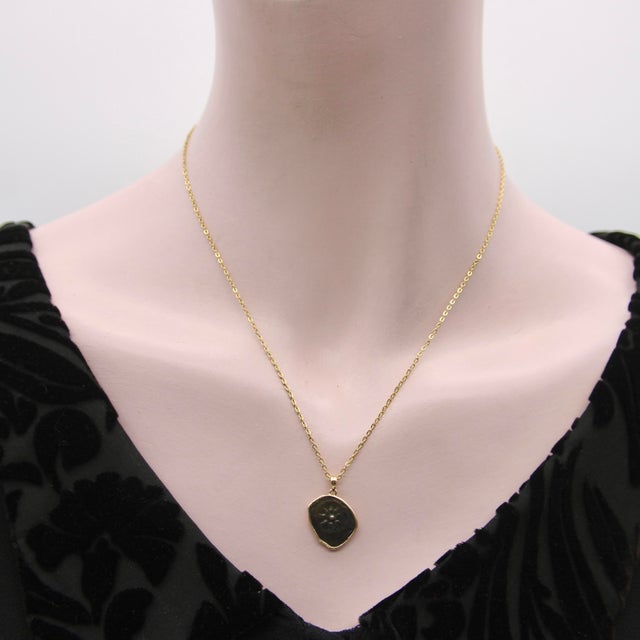 14k Gold Widow’s Mite Coin Pendant For Sale - Image 11 of 12