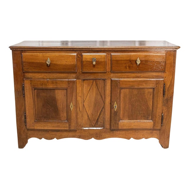 Italian Early 19th Century Walnut Three Drawers over Two Doors Buffet For Sale