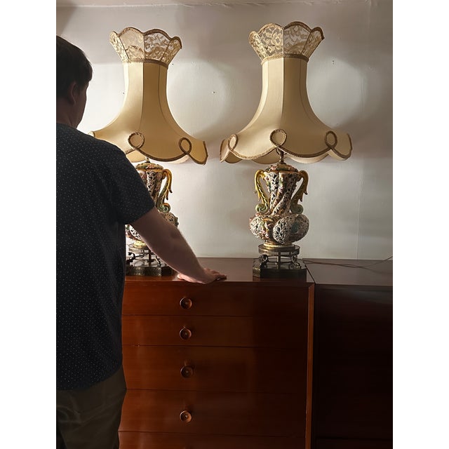 Excellent condition and with the original shades in excellent condition. A very rare find at this scale. They are huge....