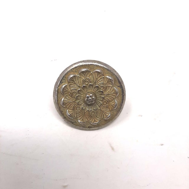 This beautifully designed knob can be used on a dresser or cabinet door, as a drawer pull. No markings, maker unknown....