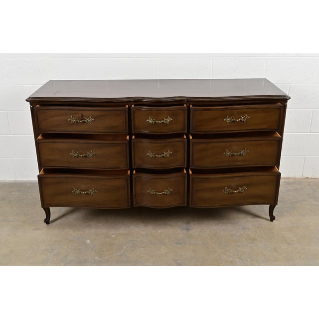 French Provincial Louis XV Carved Walnut Triple Dresser, Circa 1960s For Sale In South Bend - Image 6 of 11