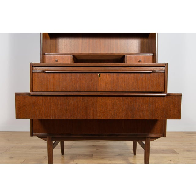 Mid-Century Teak Shelf with Pull-Out Top, Denmark, 1960s For Sale - Image 11 of 18