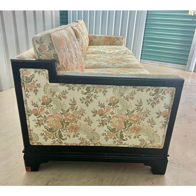 Transform your living space with our Late 20th Century Vintage Key City Custom Upholstered Furniture Company Chinoiserie...