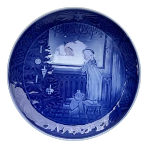 Christmas Plate Waiting for Christmas from Royal Copenhagen, Denmark, 1982