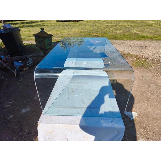 Tempered glass coffee table "Ligne Roset" 1970s/80s, Height: 38 cm, Length and Width: 110 cm x 60 cm, Weight: 50 kg, very...