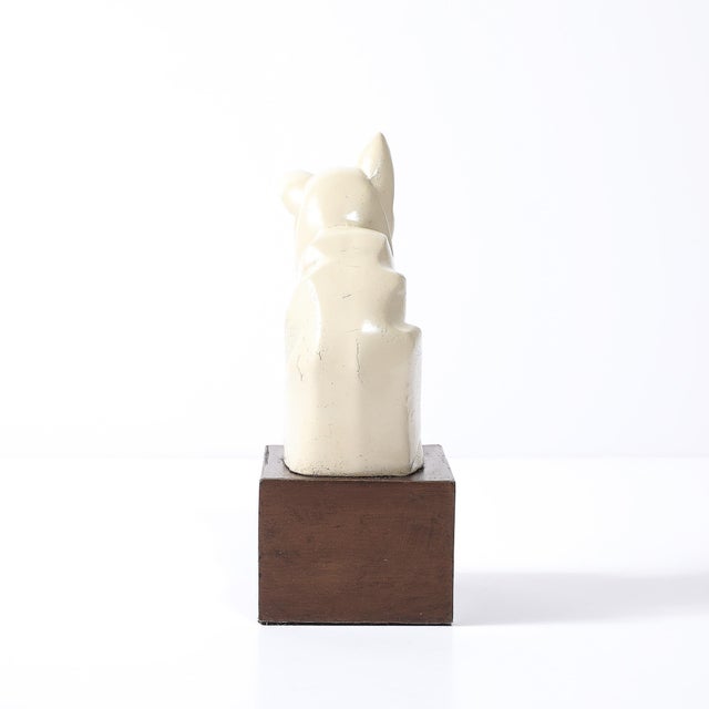 Art Deco Cubist Cat Sculpture in Cream Enamel on Brown Rectilinear Base For Sale - Image 11 of 14