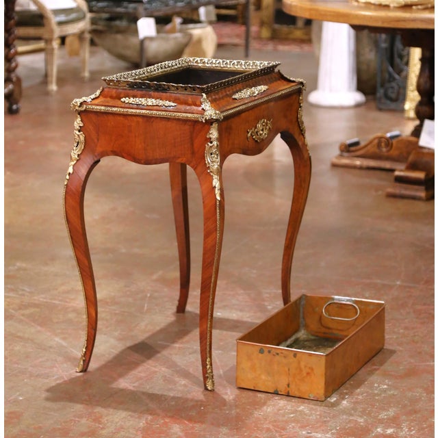 19th Century French Louis XV Veneer Jardinière With Bronze Ormolu Mounts & Zinc Tray For Sale - Image 15 of 17