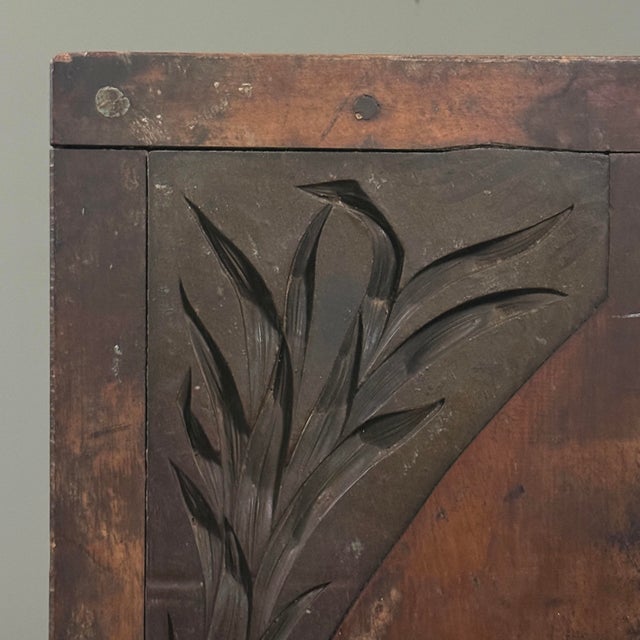 Antique 19th-Century Neoclassical Plaster Wood and Metal Mold – Botanical Motif For Sale In Philadelphia - Image 6 of 11