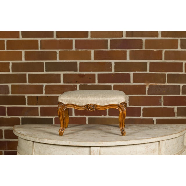 19th Century 19th Century French Louis XV Style Walnut Footstool with Custom Linen Upholstery For Sale - Image 5 of 12