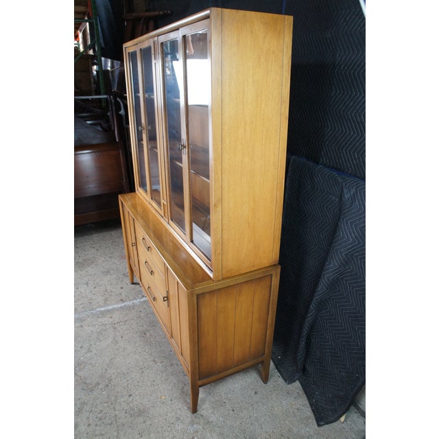 1960s Drexel Meridian Mid Century Modern Walnut China Display Cabinet Buffet Hutch For Sale - Image 12 of 14