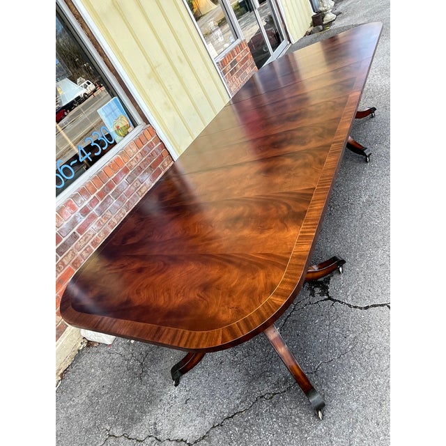 Late 20th Century Regency Style Flame Mahogany Dining Table Attributed to Maitland-Smith For Sale - Image 13 of 18