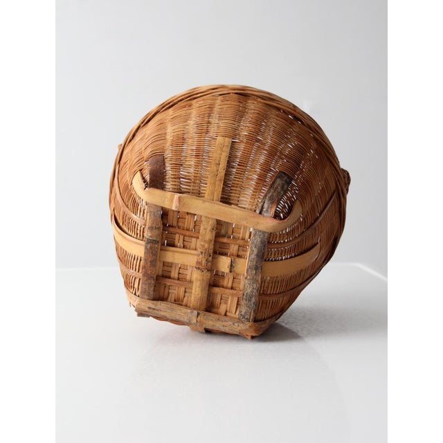 Vintage French Country Style Woven Basket For Sale - Image 12 of 14